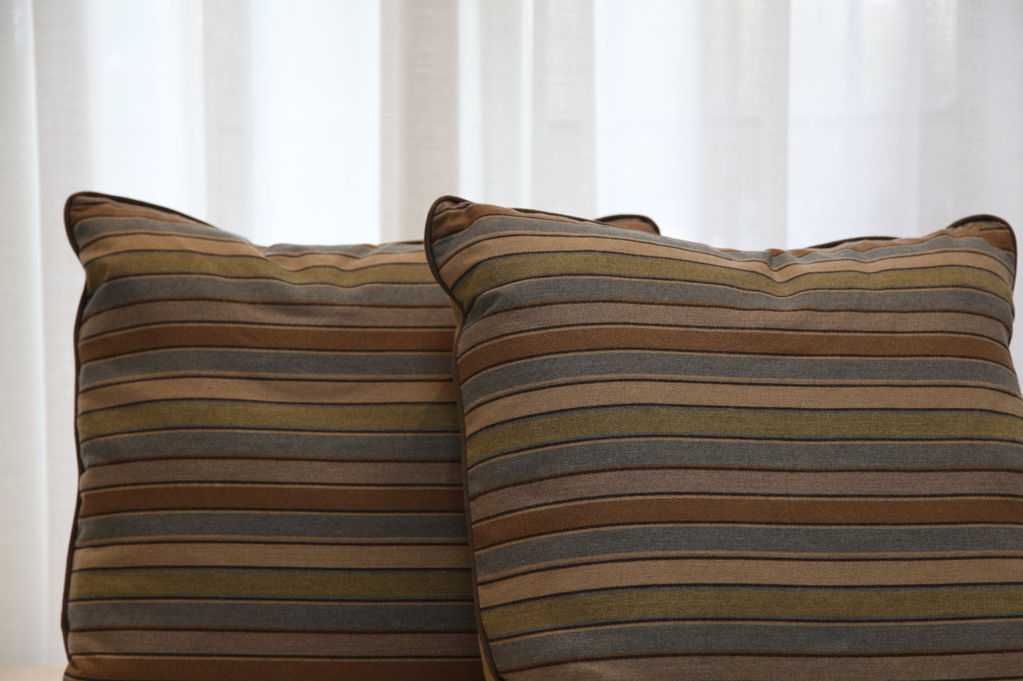 Mossy Green Linen Pillow