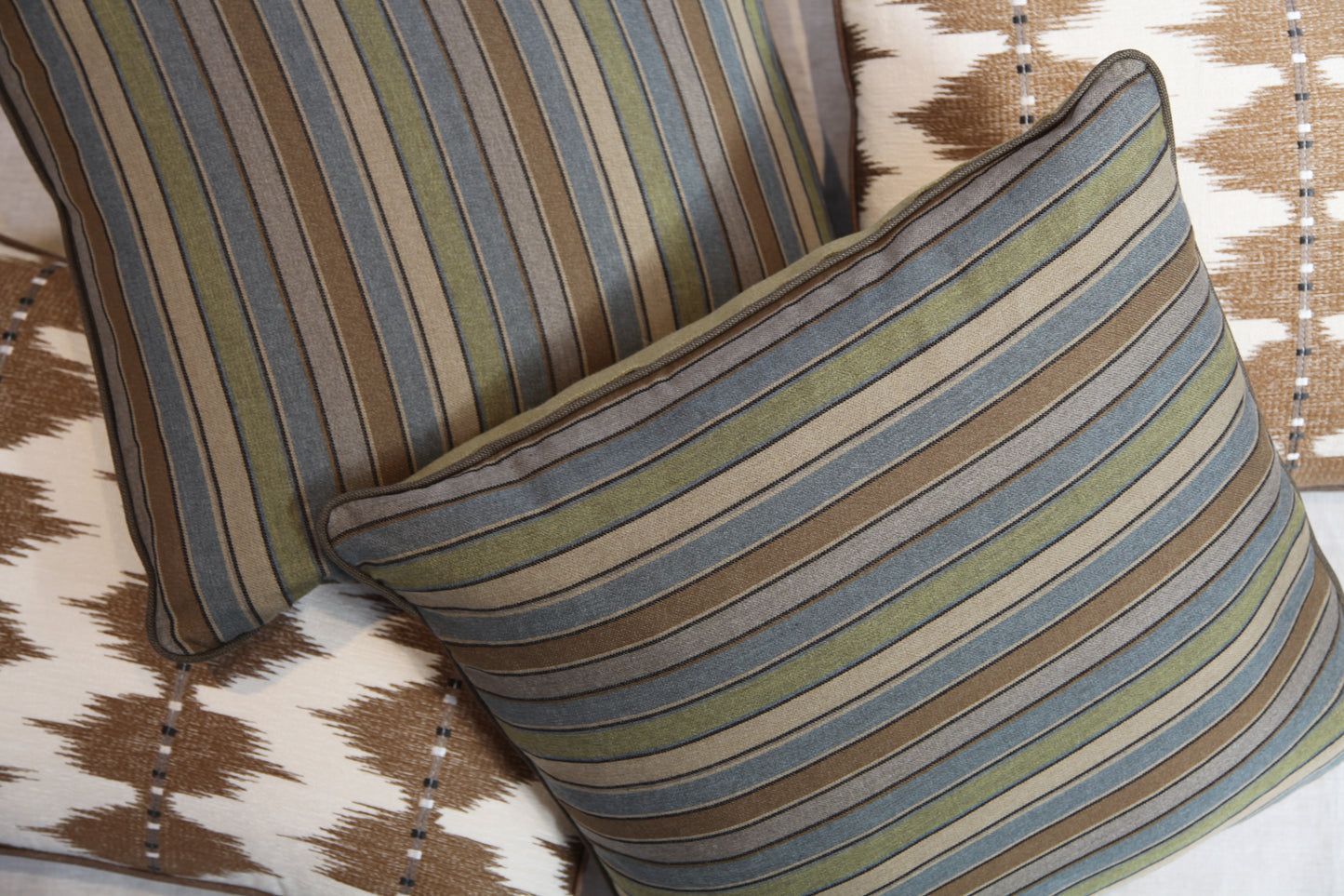 Mossy Green Linen Pillow