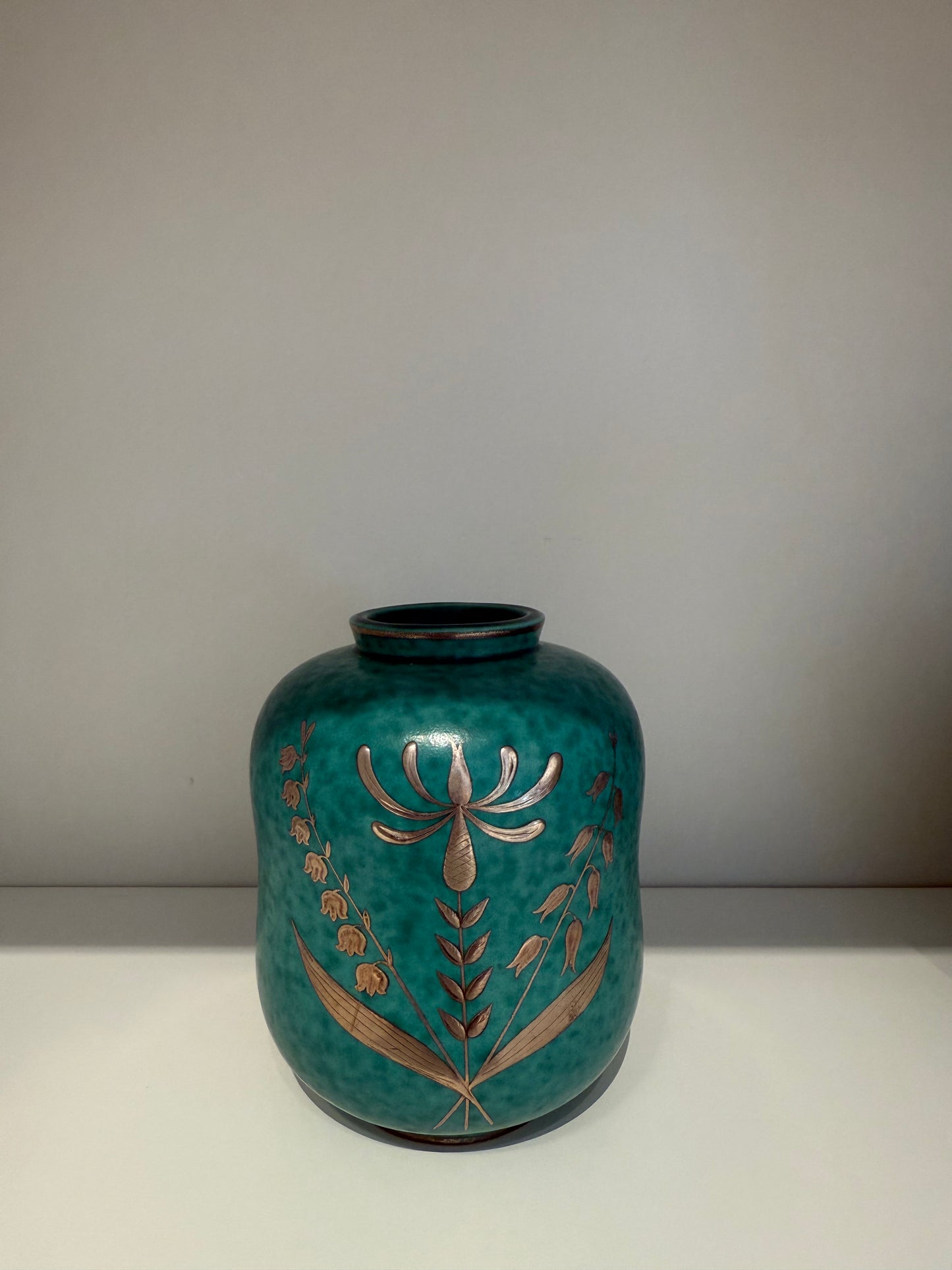 Vintage Argenta Pottery