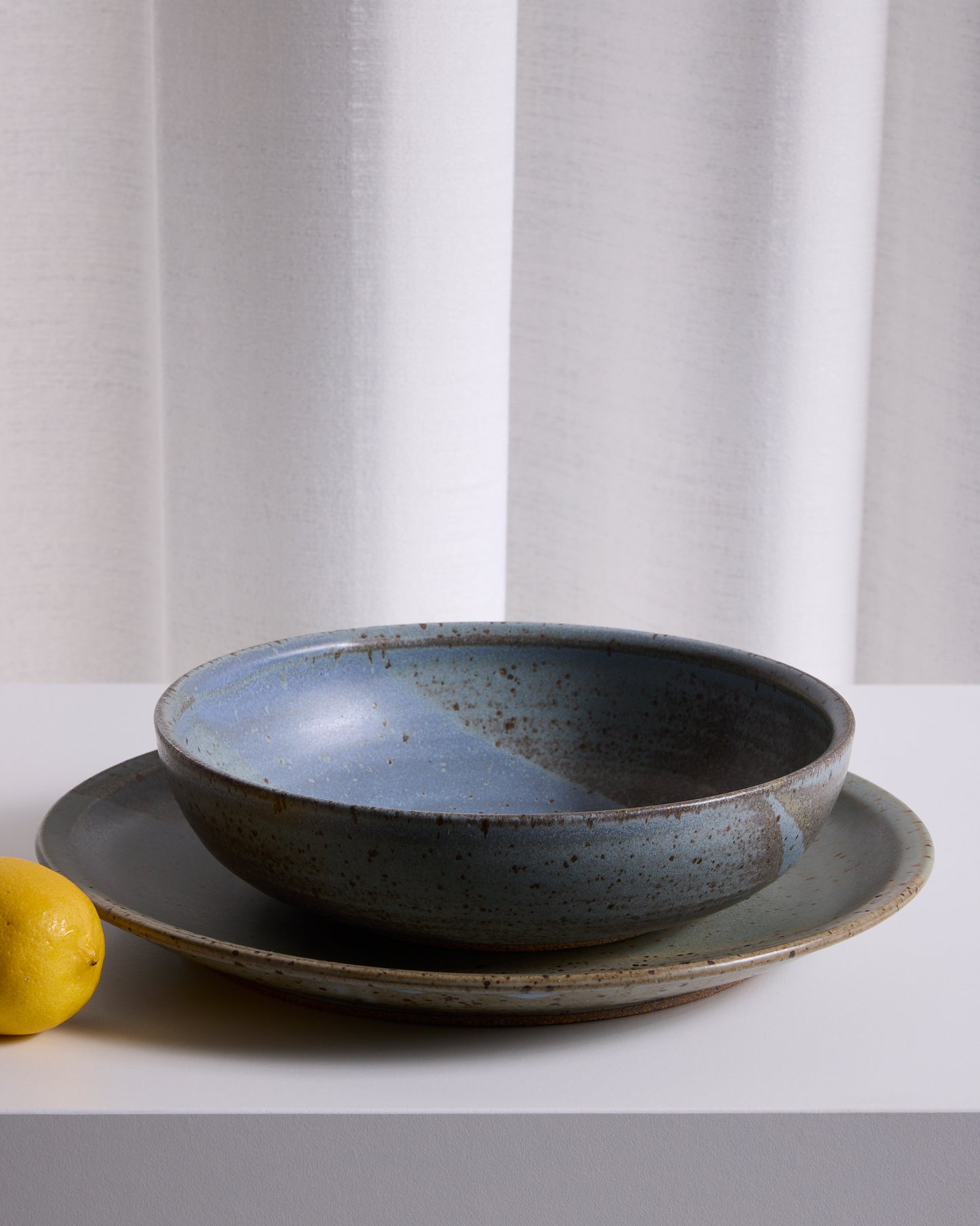 Cool Tri Rimmed Dinner Plate