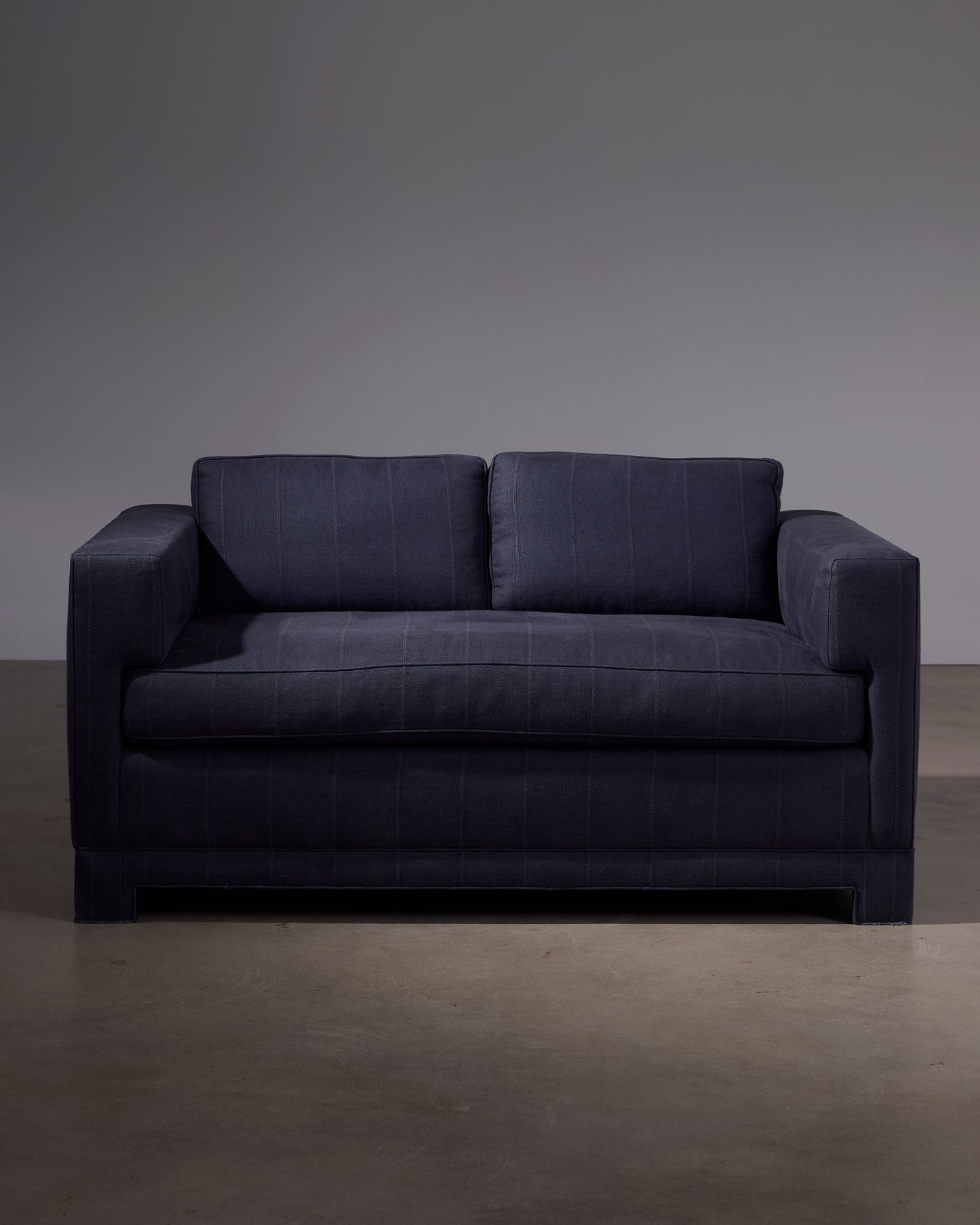 Lover's Point Settee