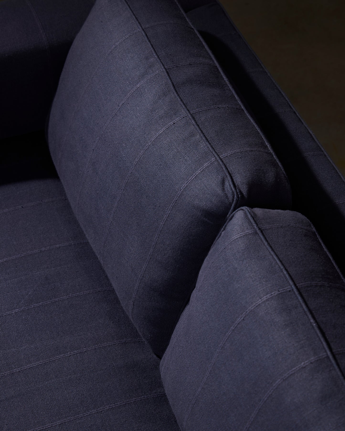 Lover's Point Settee
