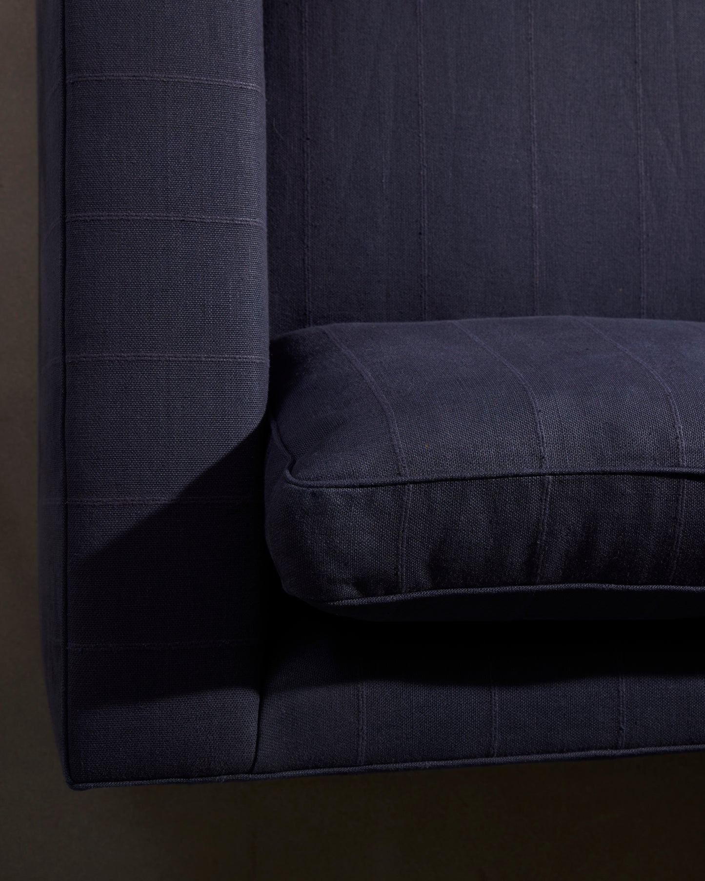 Lover's Point Settee
