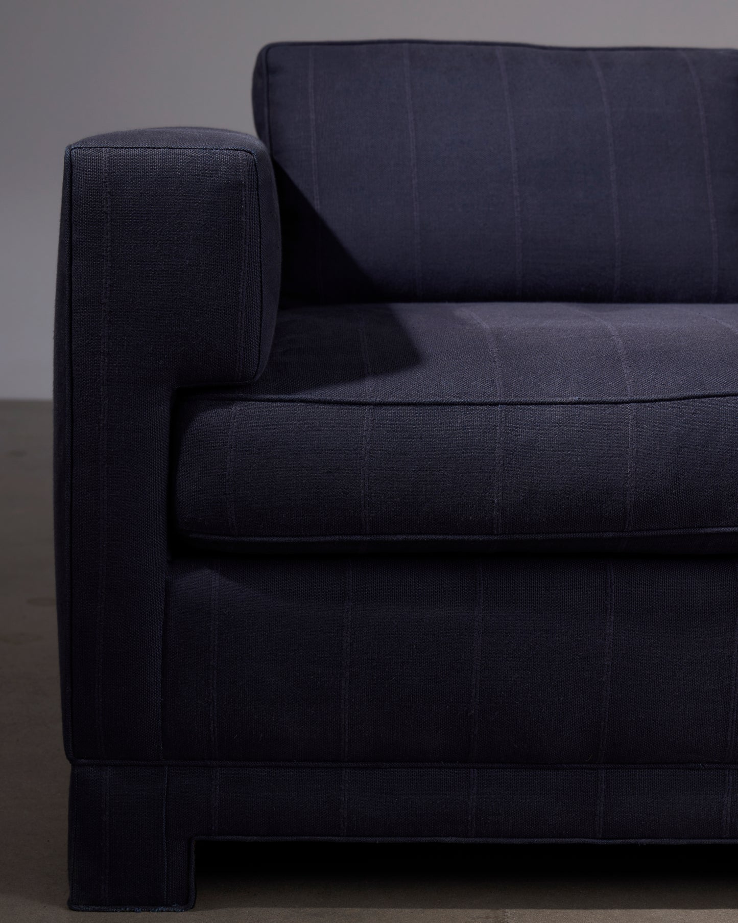 Lover's Point Settee