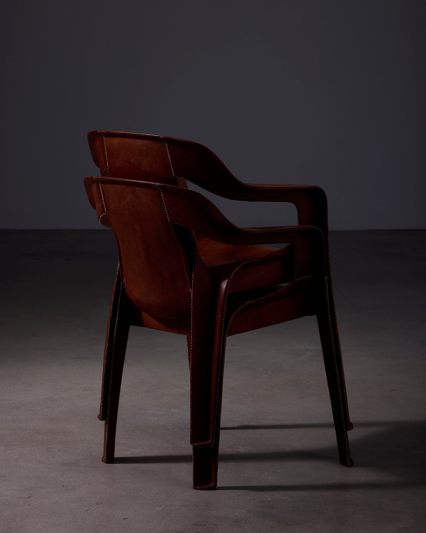 Cheap & Chic Brown Leather Chair