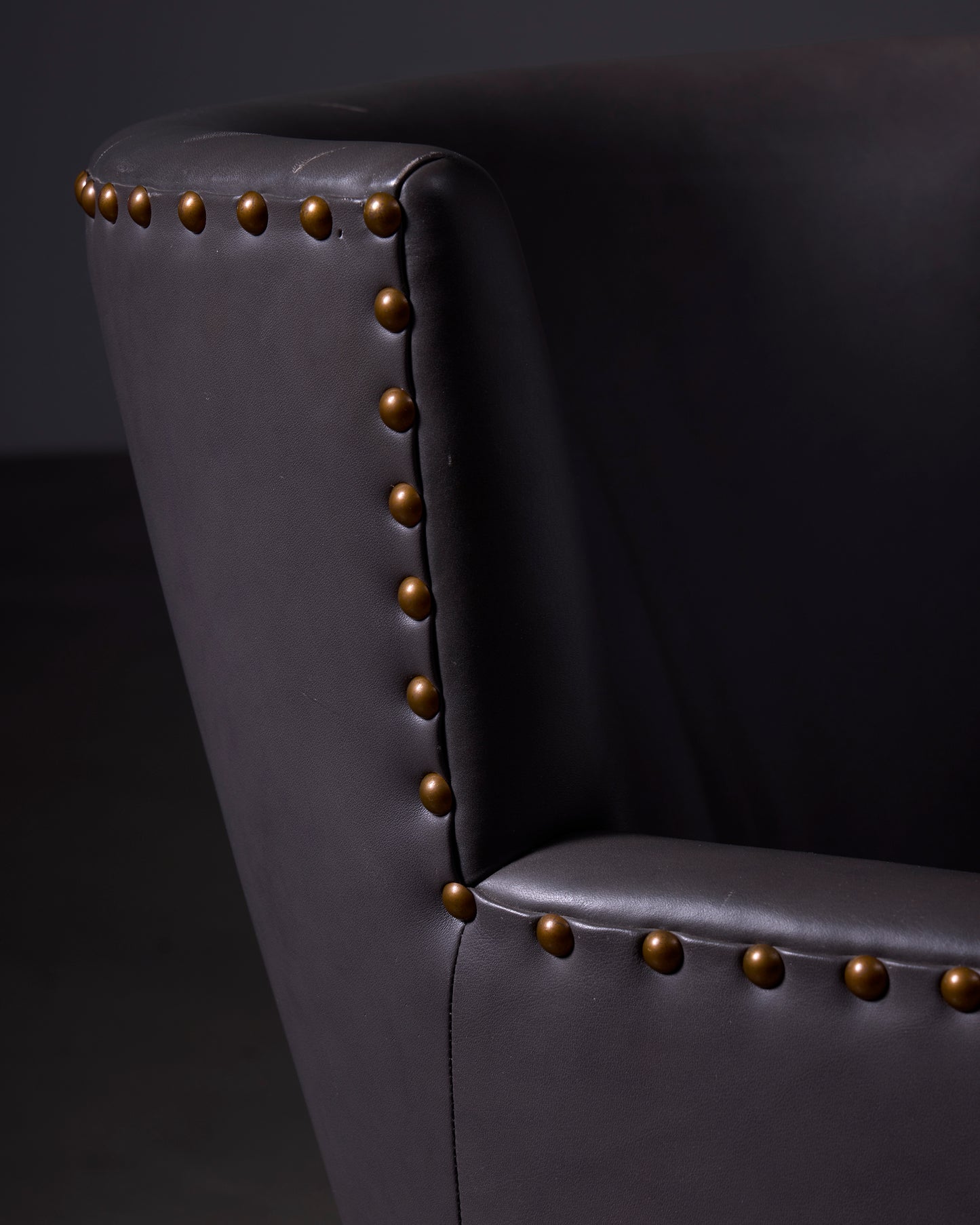 Balboa Barrel Chair