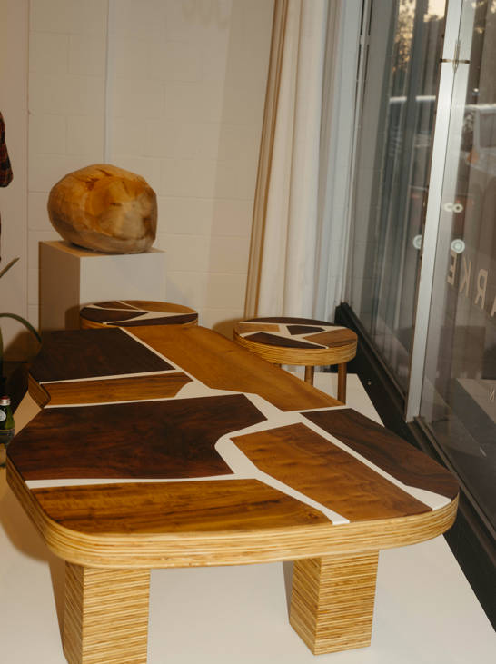 1-Bay Laurel, Claro Walnut Toad stool with white fill