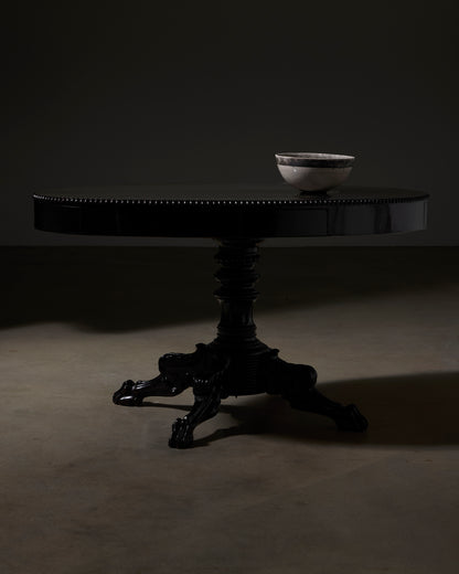 Oval Pedestal Table with Clawfoot Base