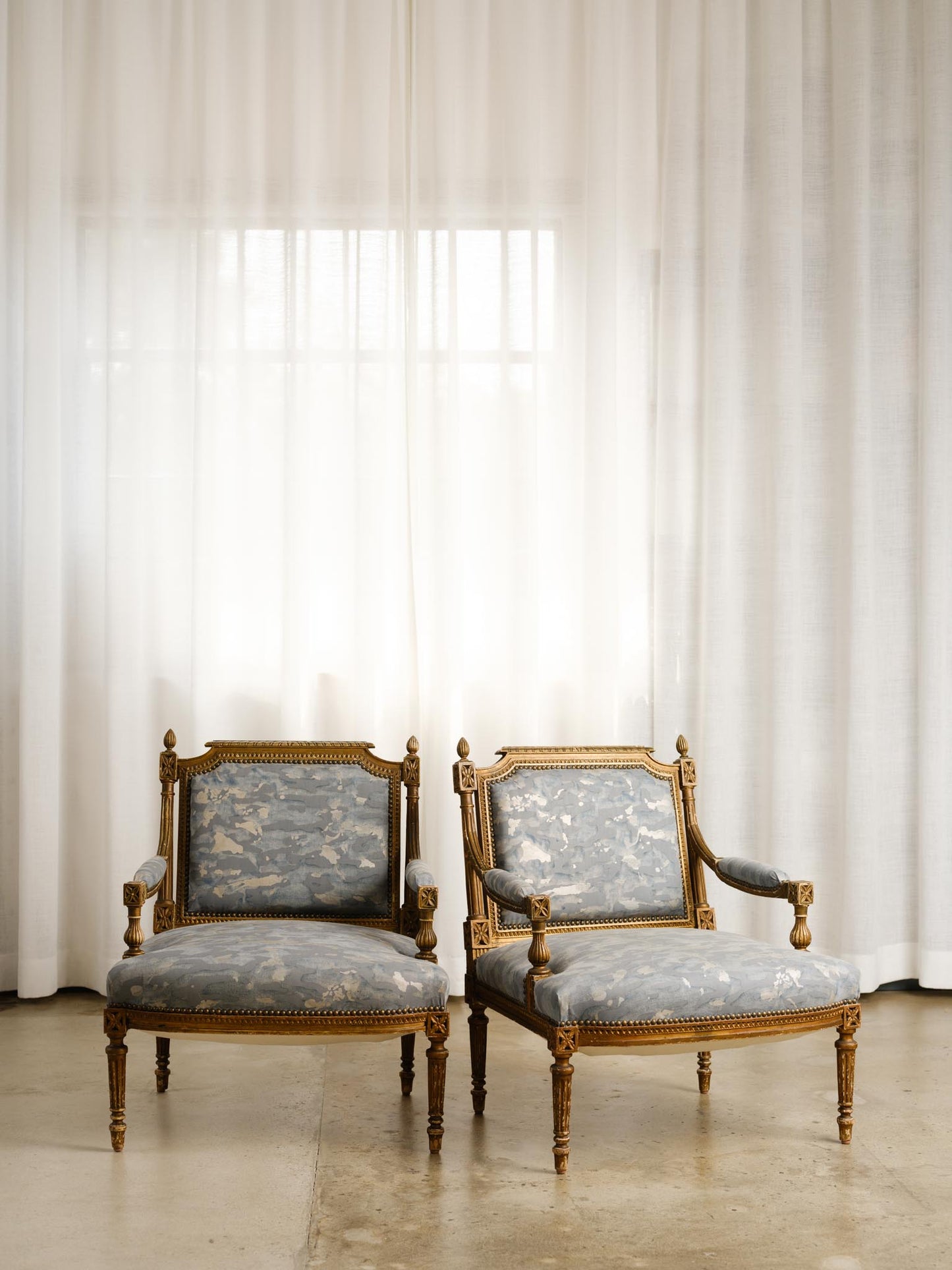 Pair of 18th Century Armchair in Camo Isole Fortuny