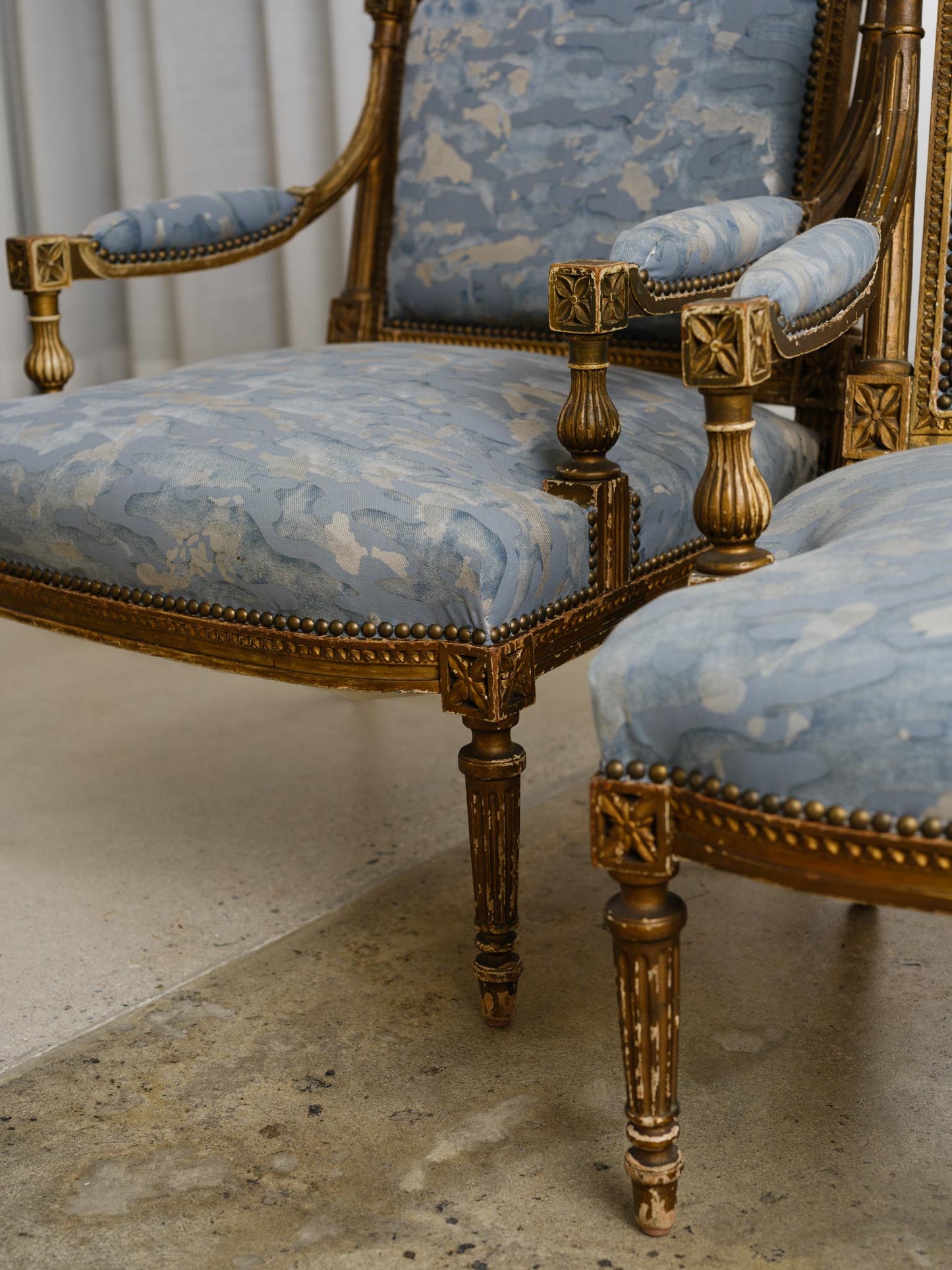 Pair of 18th Century Armchair in Camo Isole Fortuny
