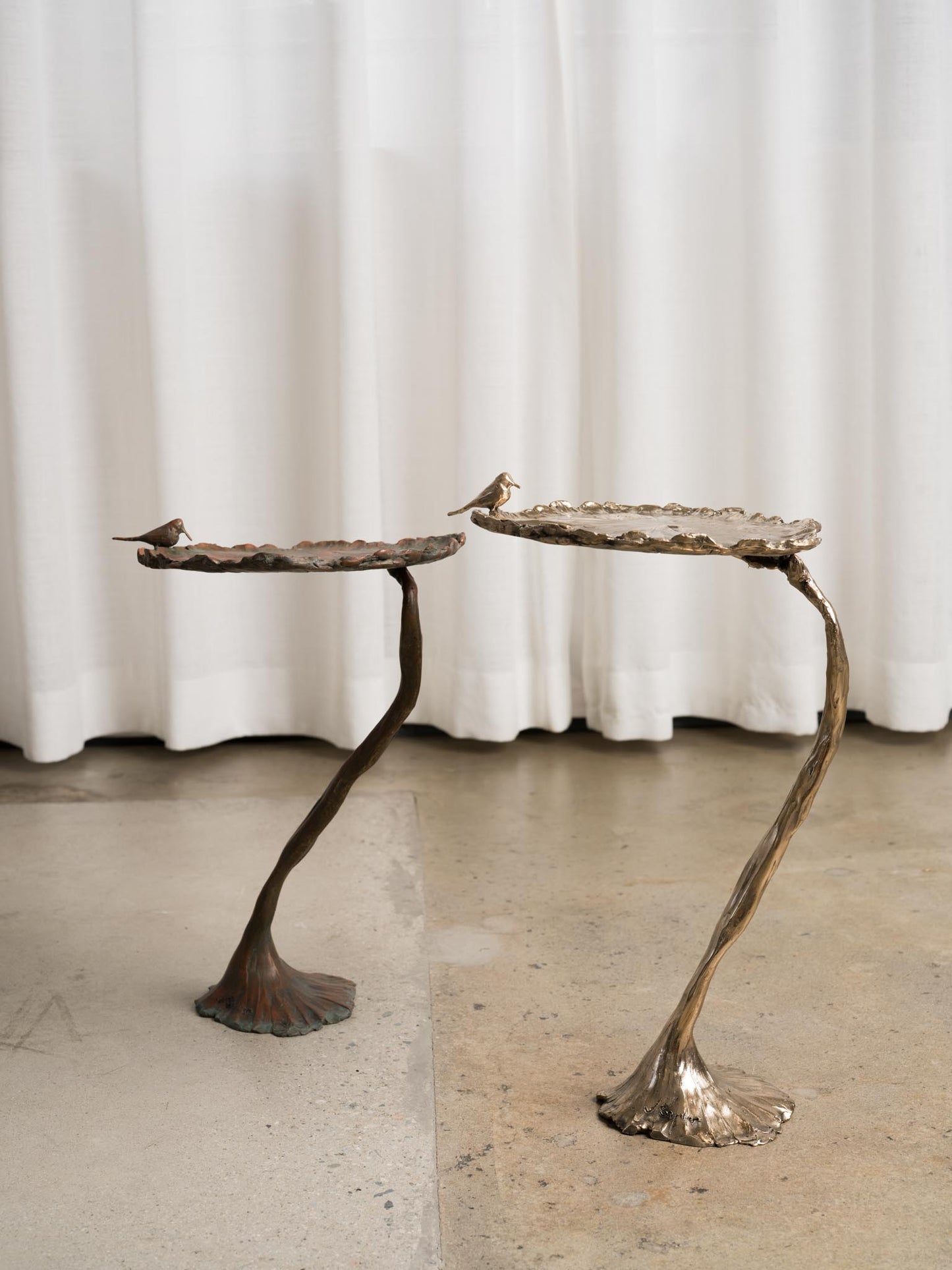 Drifted Lily Table
