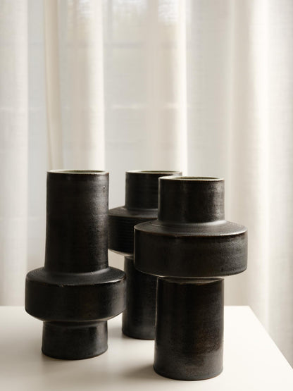 Black Piston Vase