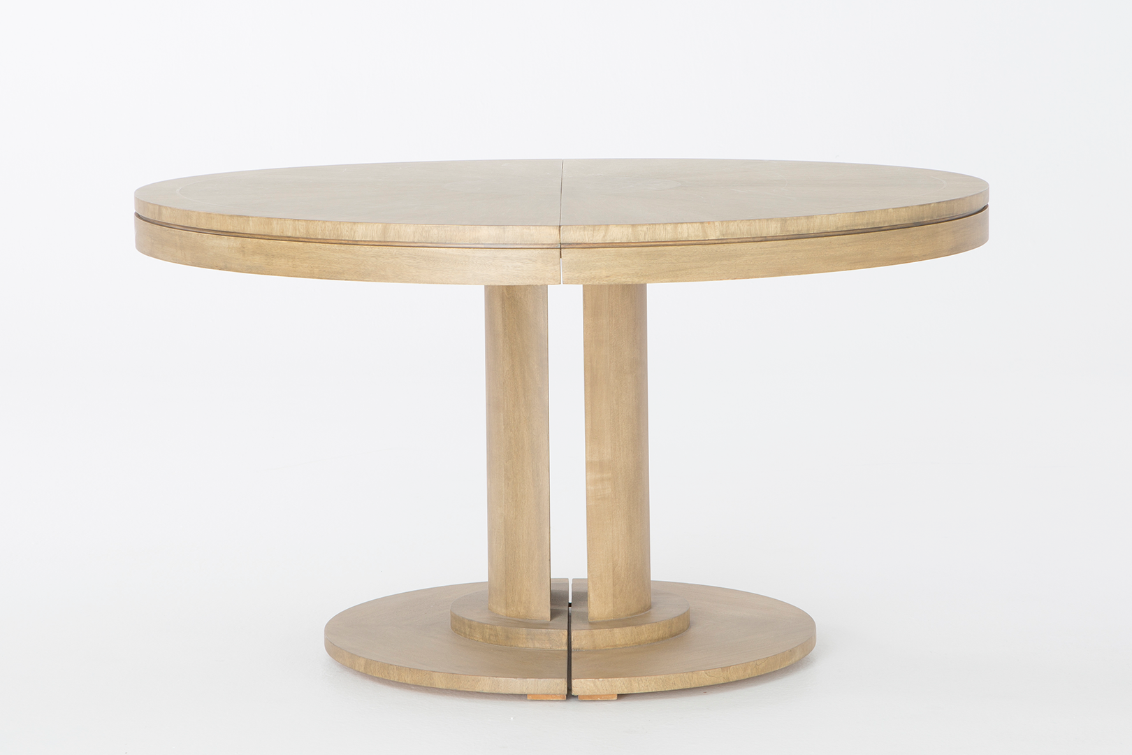 Seacliff Pedestle Table
