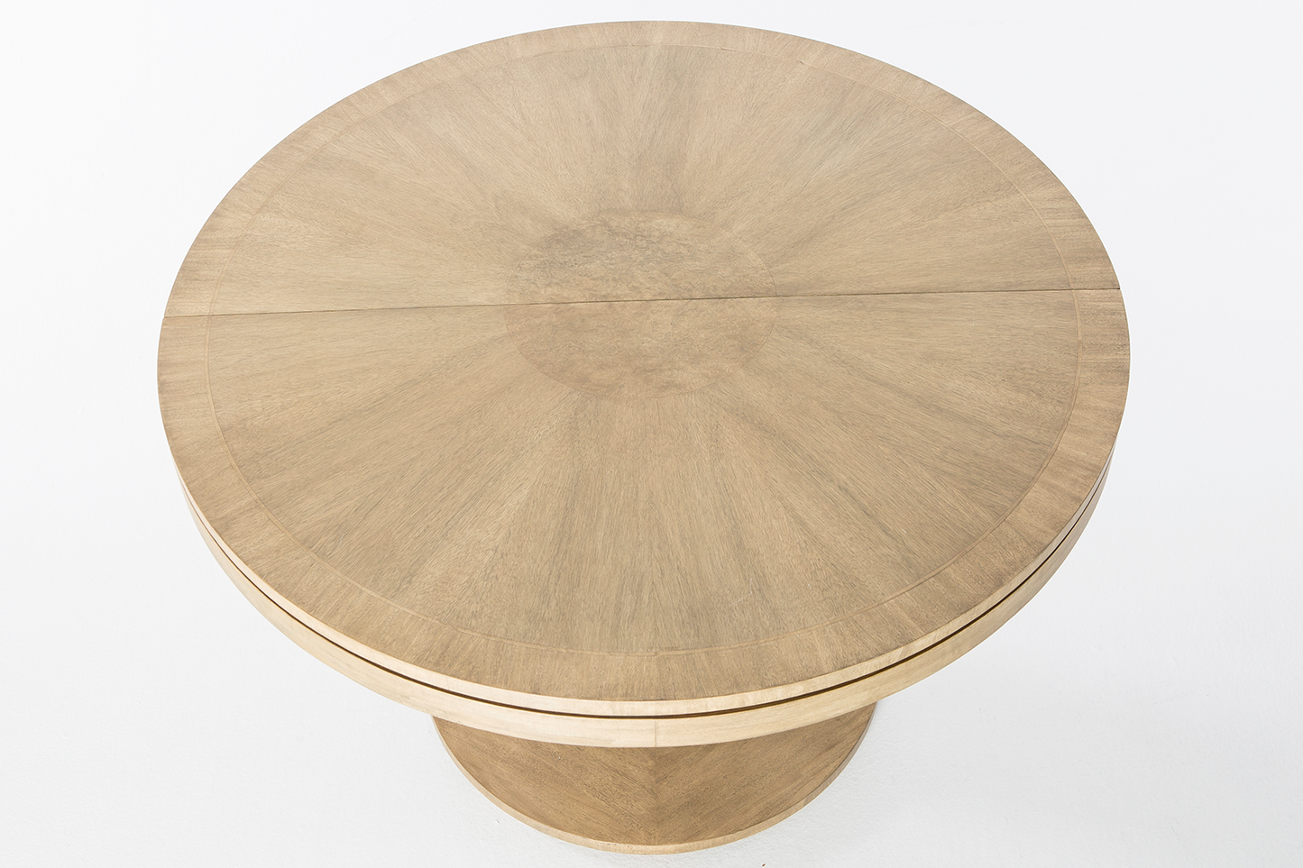 Seacliff Pedestle Table