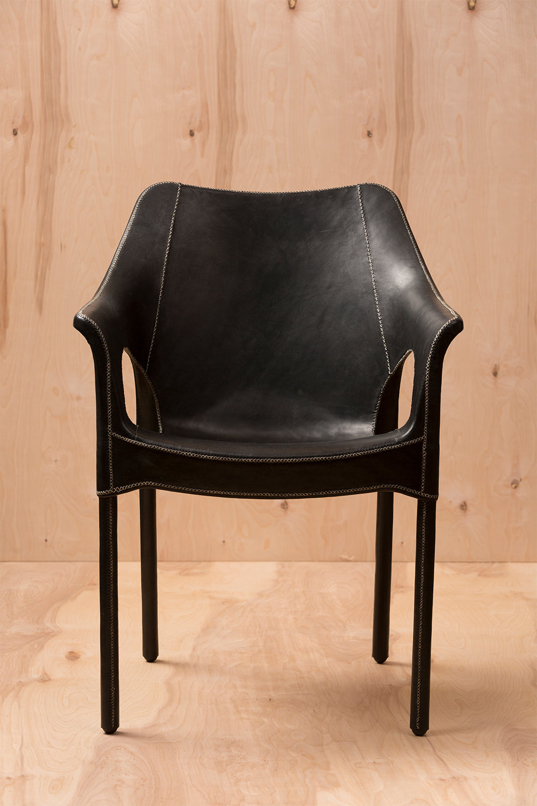 Capiata Leather Chair