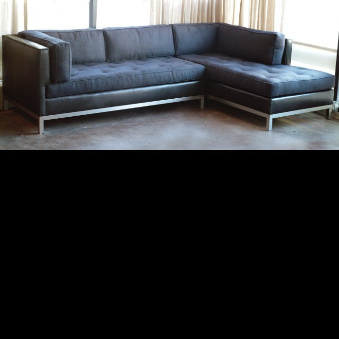 Blacks Beach Sofa w/Chaise